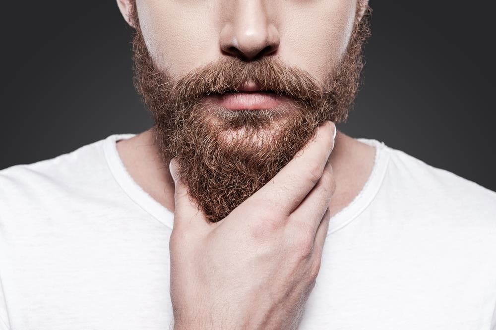 Cómo cuidar tu barba en casa: consejos y productos recomendados