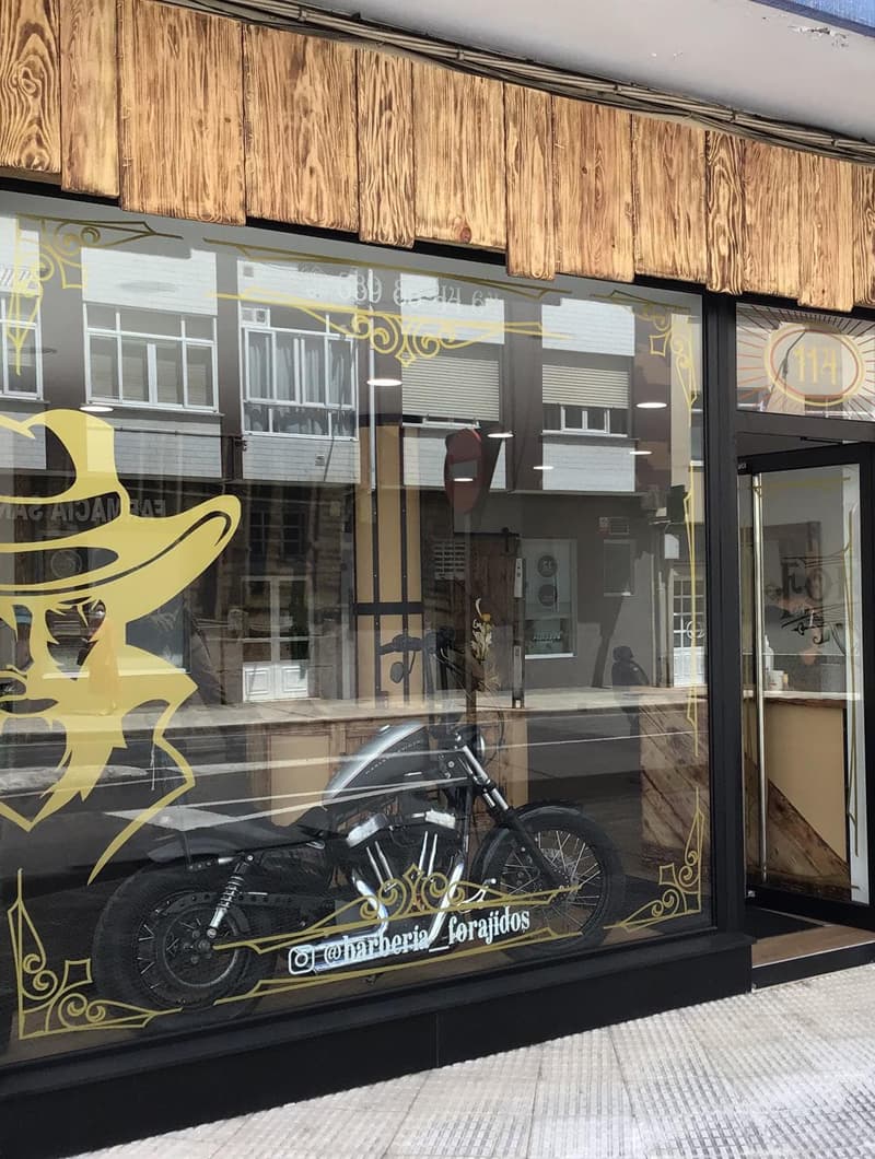 ¡Pide cita en nuestra barbería en Narón!